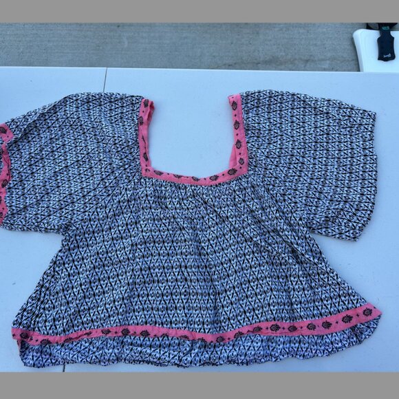 Aéropostale Square Neck Cute Flowy Crop Top (Size: M) - Picture 3 of 4